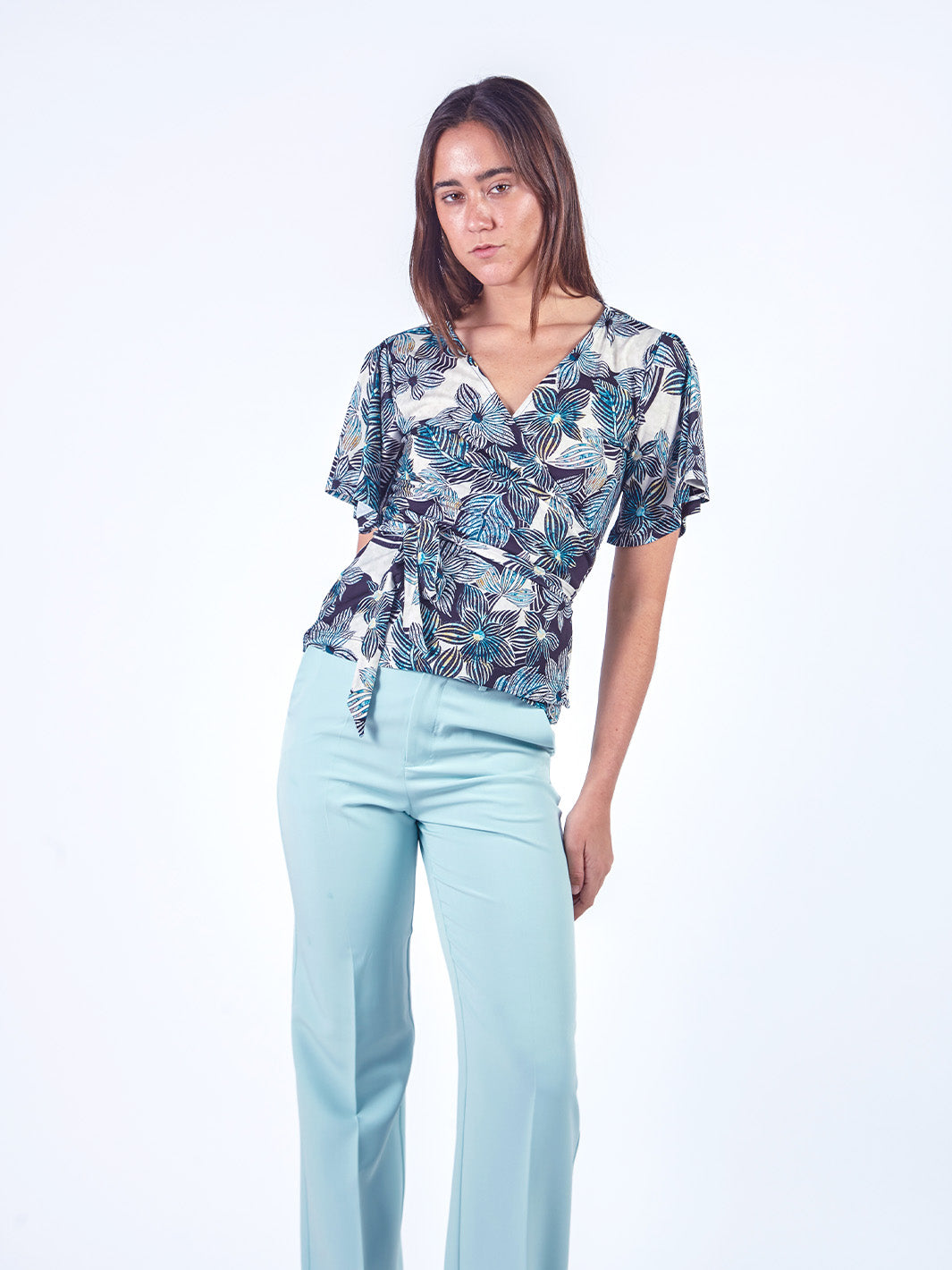 SANDRA - POLO MANGA AL CODO CON ESCOTE EN V