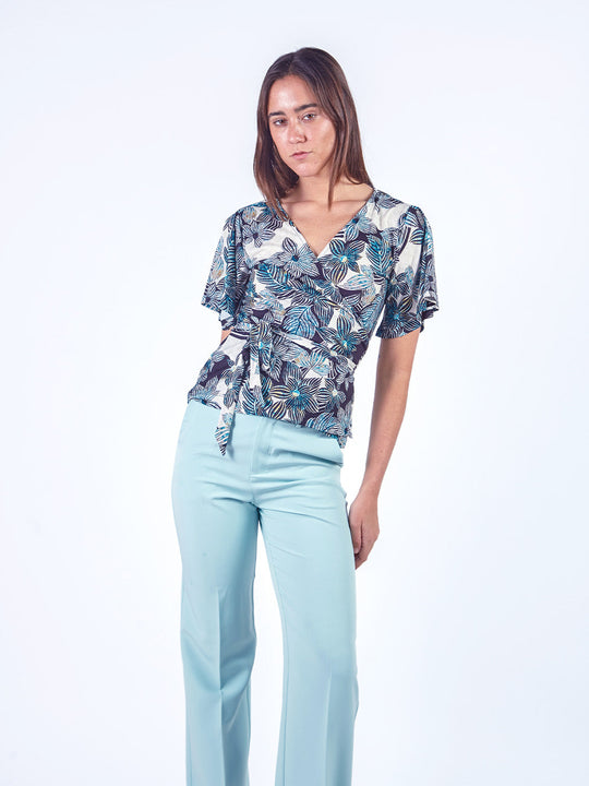 SANDRA - POLO MANGA AL CODO CON ESCOTE EN V