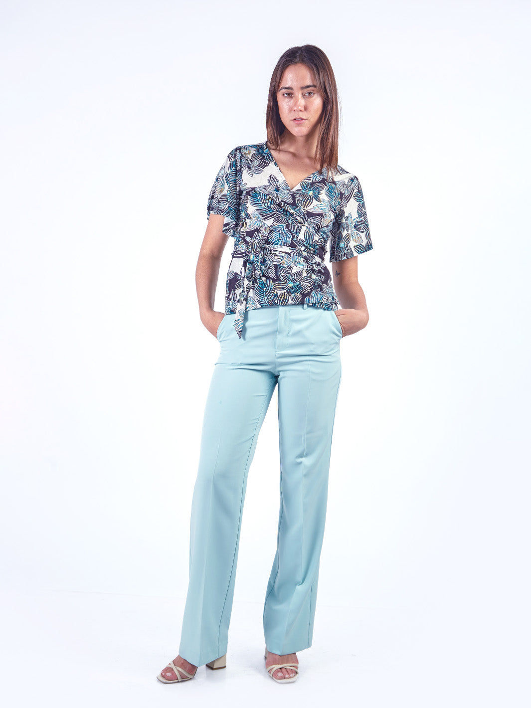 SANDRA - POLO MANGA AL CODO CON ESCOTE EN V