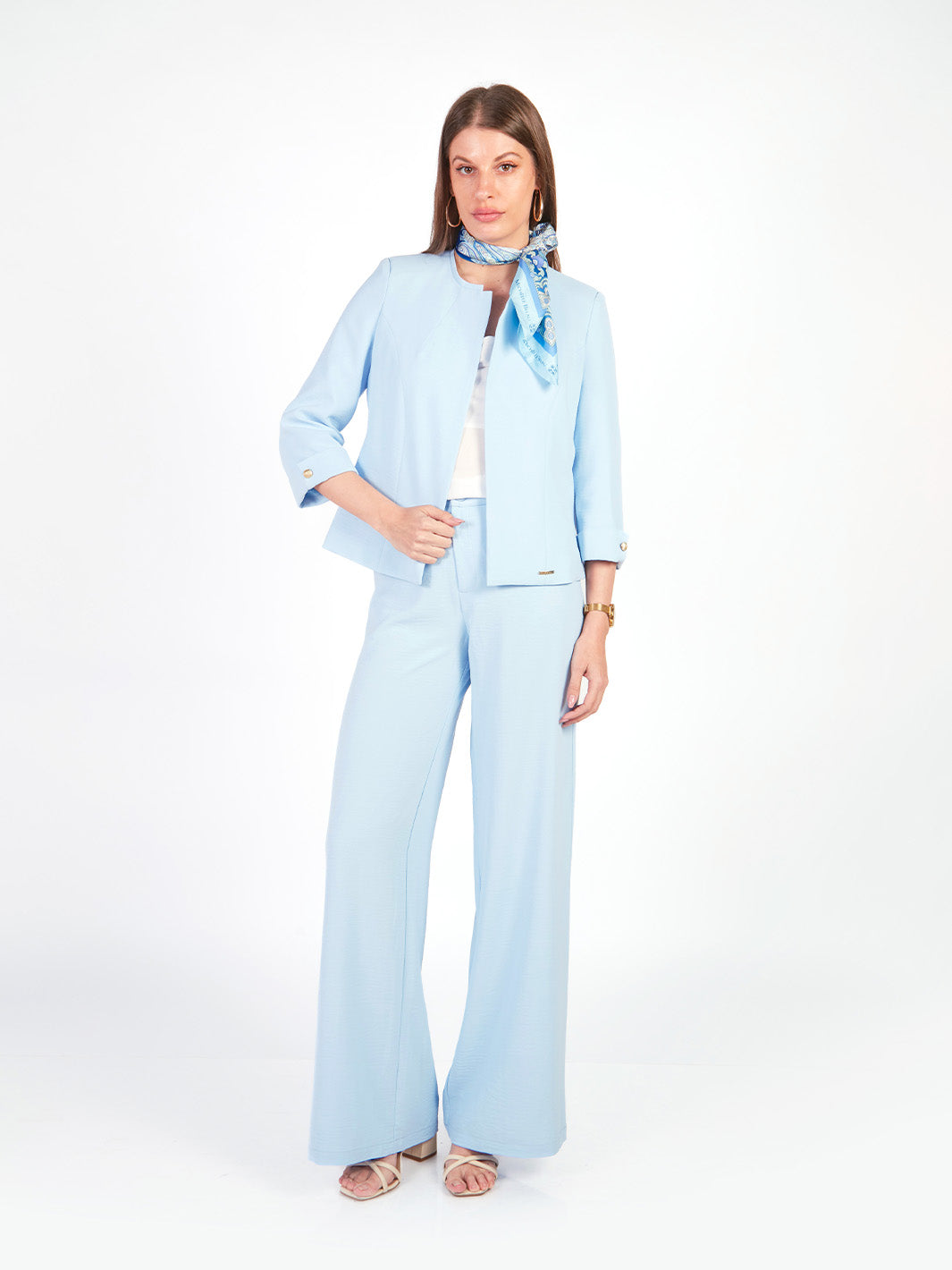 AMY - SACO MANGA 3/4 CON ESCOTE REDONDO