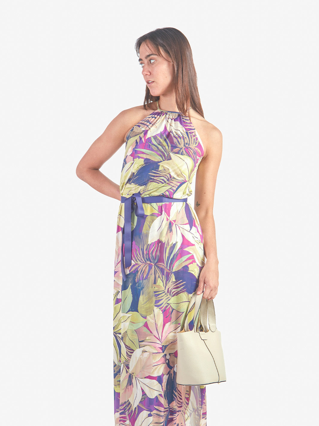 MACA - VESTIDO HALTER CON LAZO AJUSTABLE