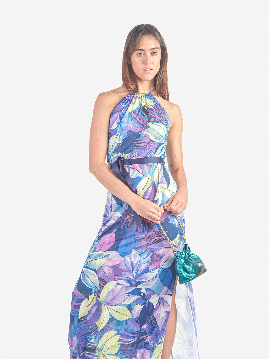 MACA - VESTIDO HALTER CON LAZO AJUSTABLE