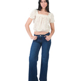 Blusa manga corta de escote cuadrado de tela bordada