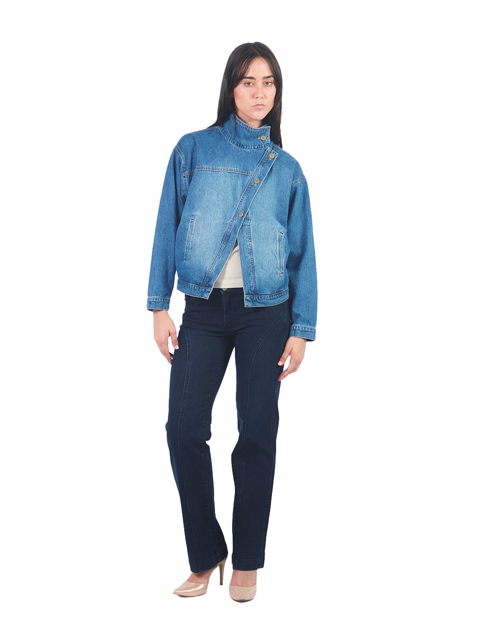 Casaca denim de cuello alto cruzado CELESTE