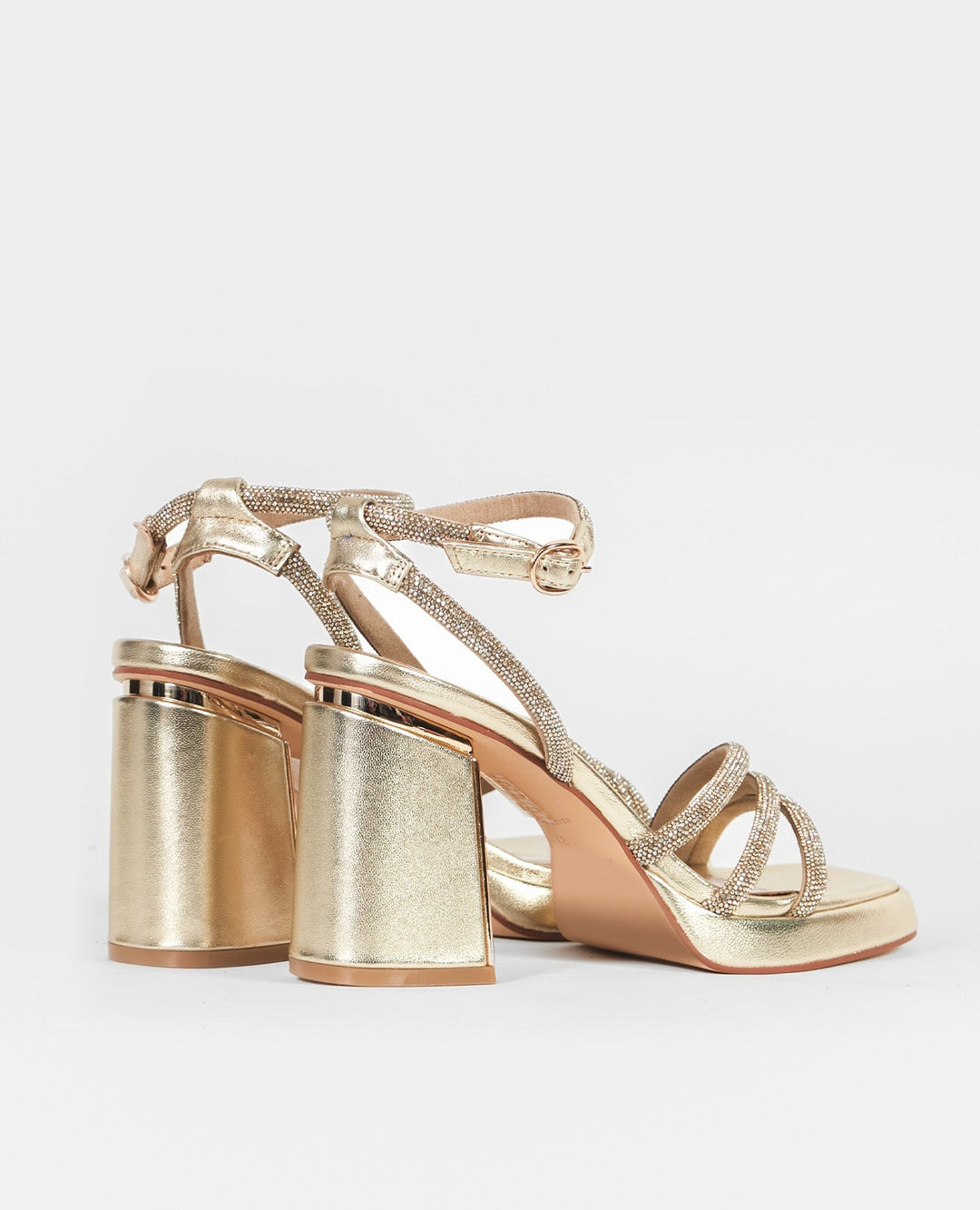 SANDALIA TACON TIRAS