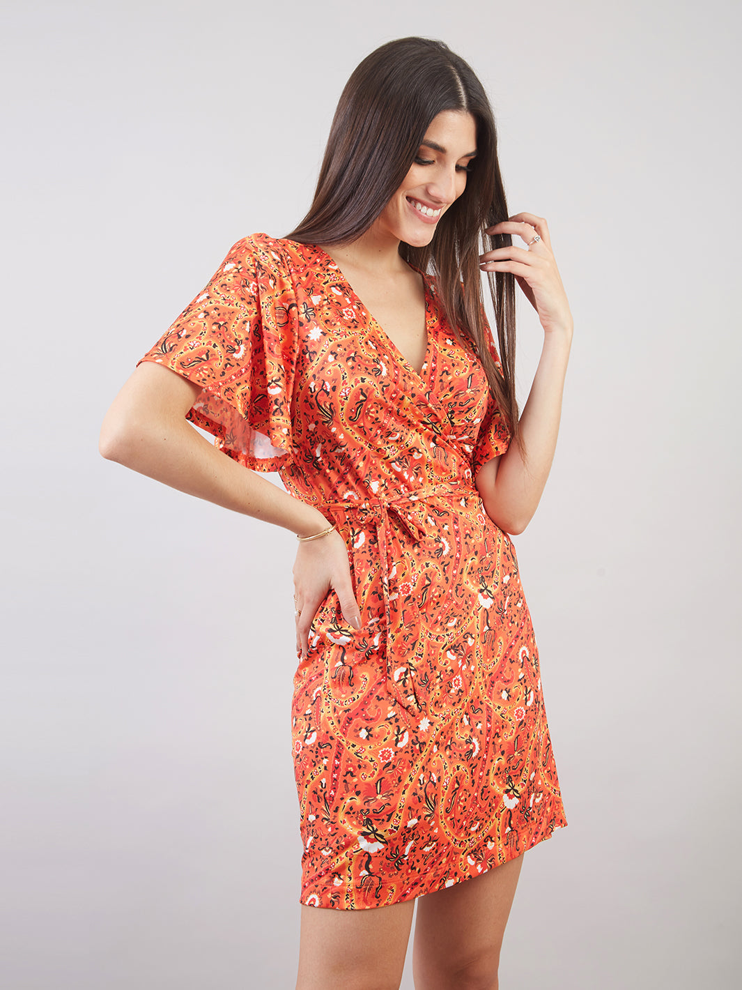 Vestido envolvente corto new arrivals